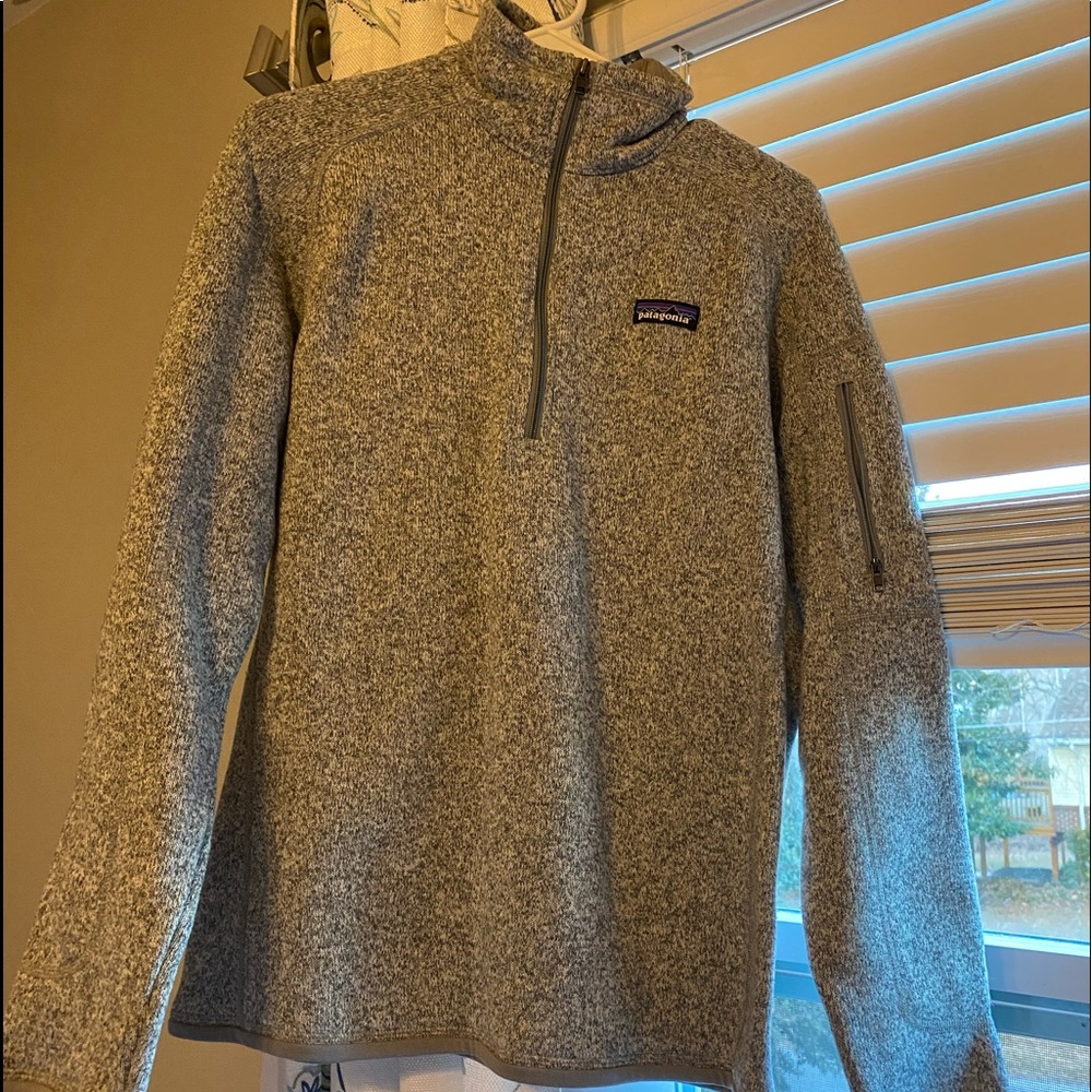 Gray Patagonia Women’s Quarter Zip